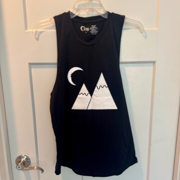 Zyia Black Kettle Moon Tank, EUC, L, Sleeveless - Picture 2 of 9